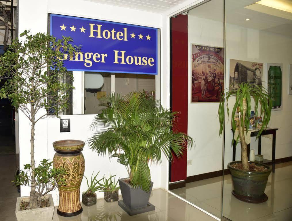 Oyo 373 Mc Ginger House Hotel Patong Exterior photo